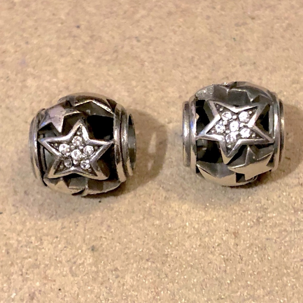 🆕Listing! Two 🆕 Brighton Shimmering Star beads Cutout stars w crystals Retired